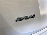2018 RAV4 Thumbnail 27