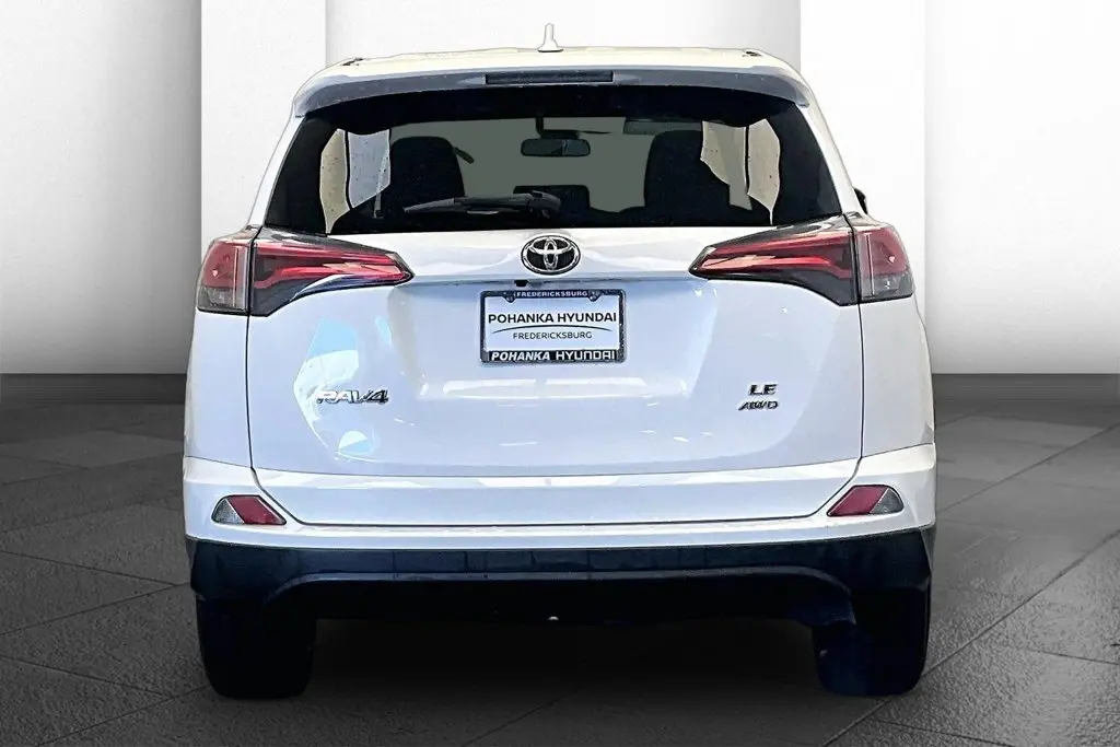 2018 Toyota RAV4 - $19,488