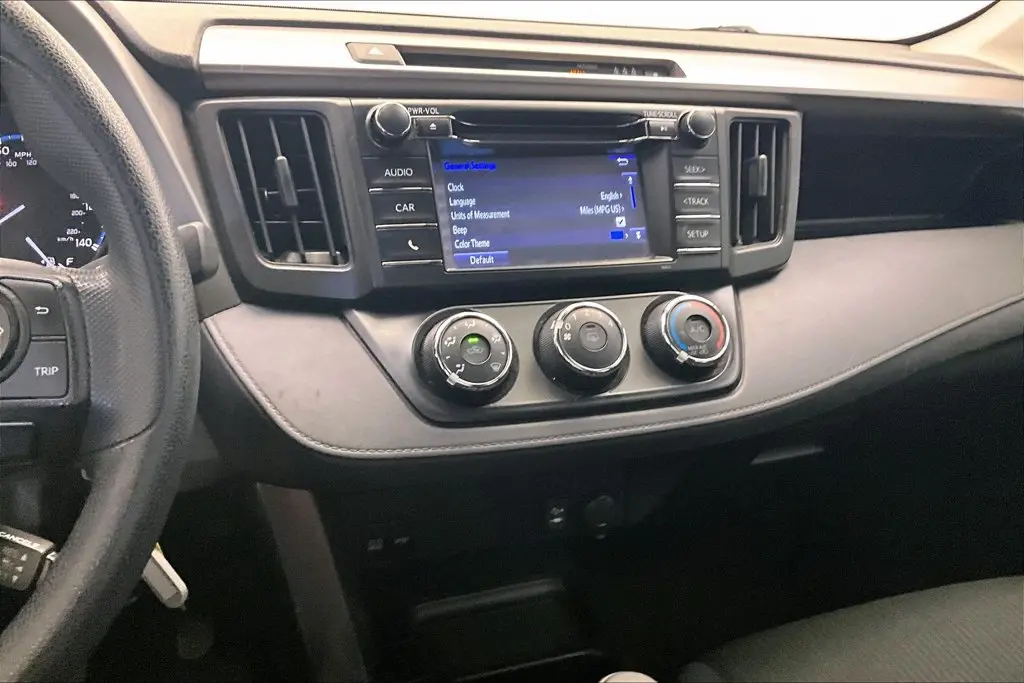 2018 Toyota RAV4 - $19,488