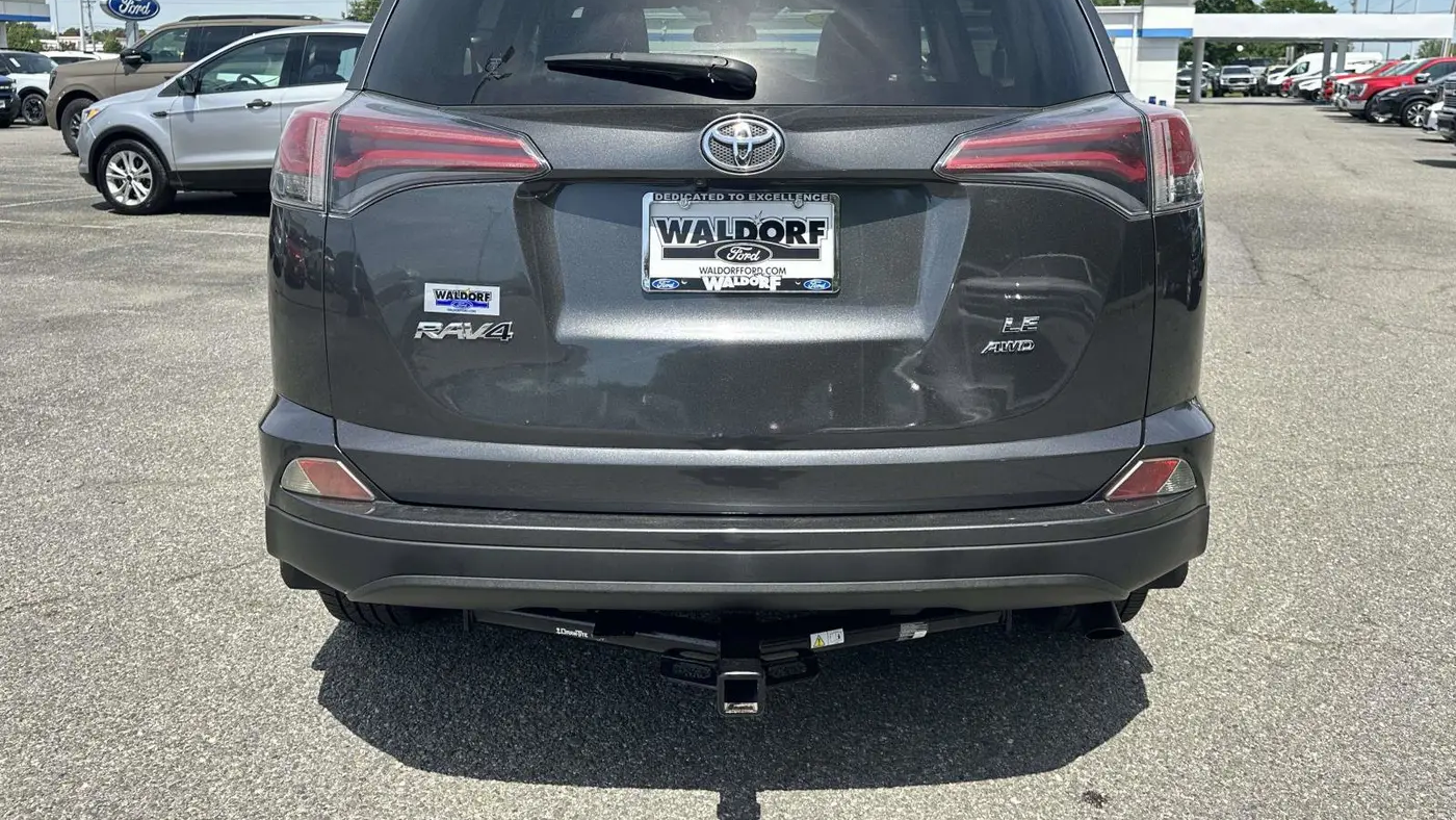 2018 Toyota RAV4 LE
