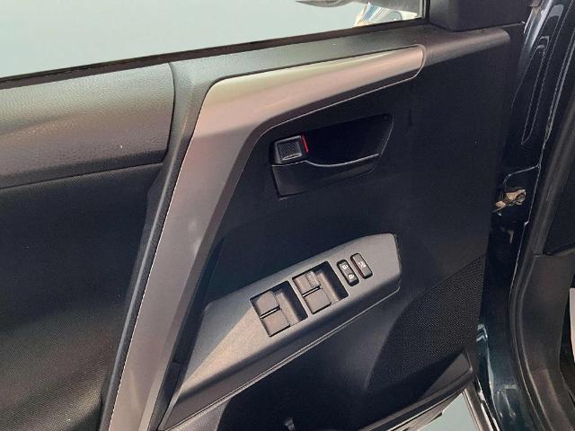 2018 Toyota RAV4 - $15,499