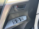 2018 RAV4 Thumbnail 33