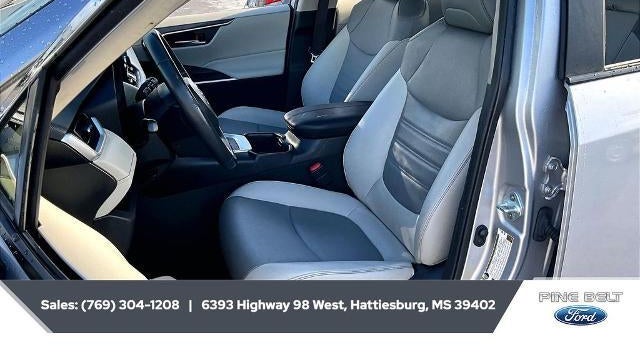 2023 Toyota RAV4 XLE Premium