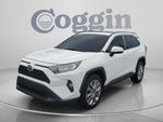 2019 RAV4 Thumbnail 1