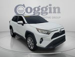 2019 RAV4 Thumbnail 4