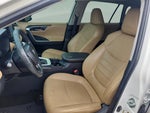 2019 RAV4 Thumbnail 17