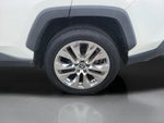 2019 RAV4 Thumbnail 30