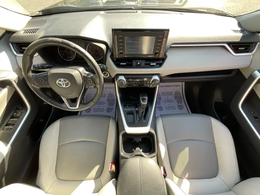 2020 Toyota RAV4 - $21,985
