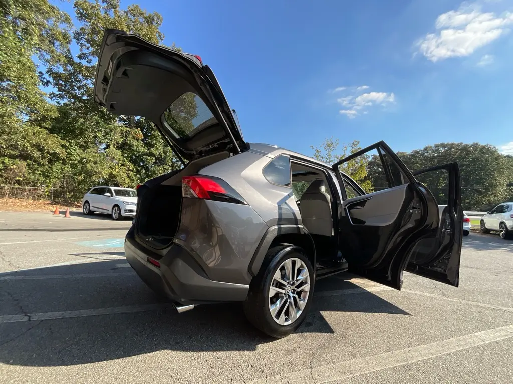 2020 Toyota RAV4 - $21,985