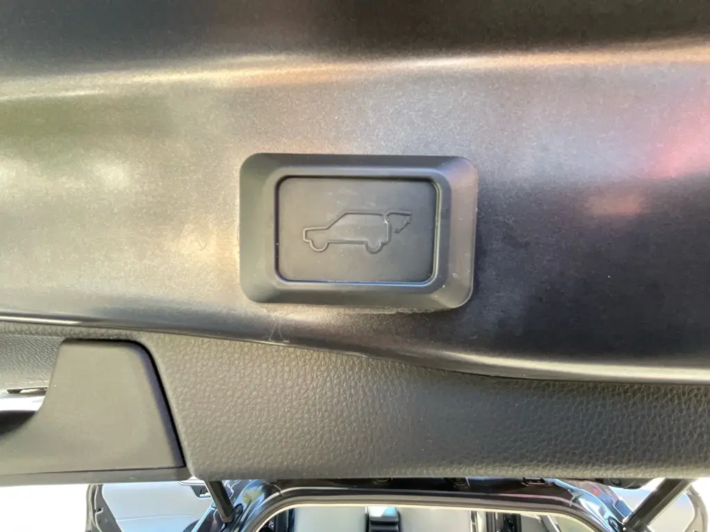 2020 Toyota RAV4 - $21,985