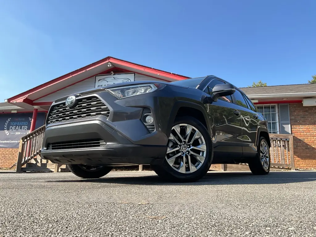 2020 Toyota RAV4 - $21,985