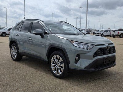 2020 Toyota RAV4 XLE Premium 4DR SUV