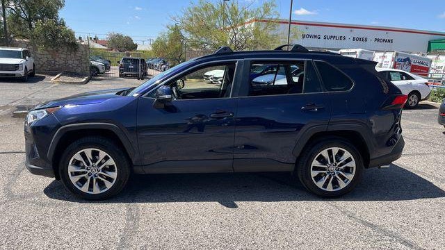 2020 Toyota RAV4 XLE Premium