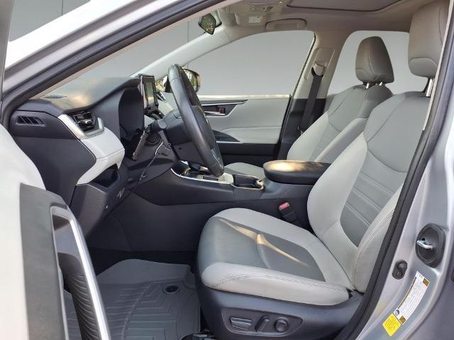 2020 Toyota RAV4 - $27,144