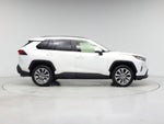 2019 RAV4 Thumbnail 7