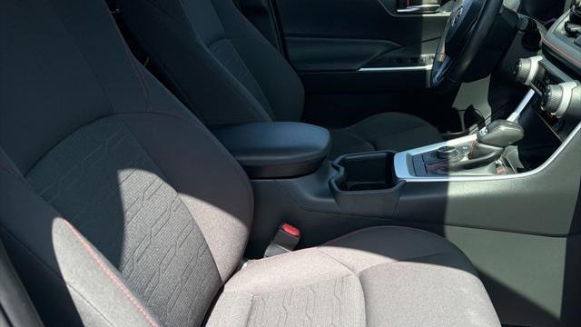 2023 Toyota RAV4 Prime SE