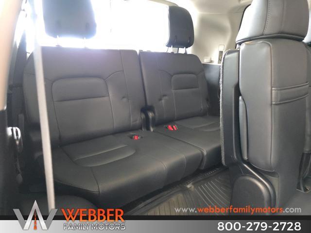 2016 Toyota Land Cruiser - $37,900