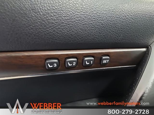 2016 Toyota Land Cruiser - $37,900