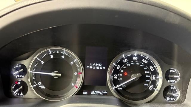 2016 Toyota Land Cruiser Base