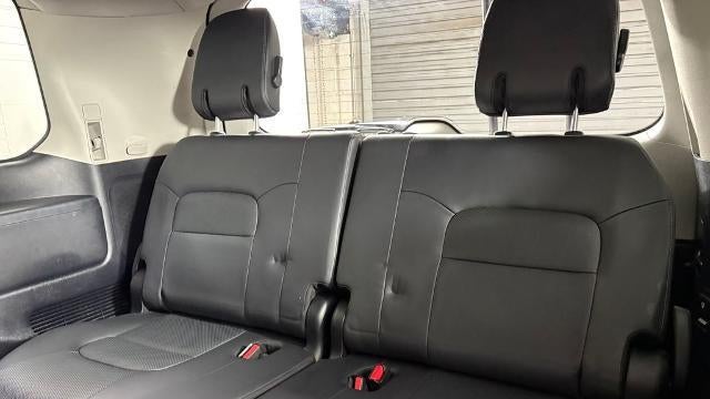 2016 Toyota Land Cruiser Base