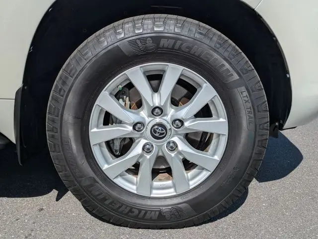 2020 Toyota Land Cruiser - $83,895