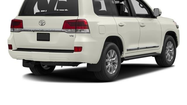 2016 Toyota Land Cruiser Base