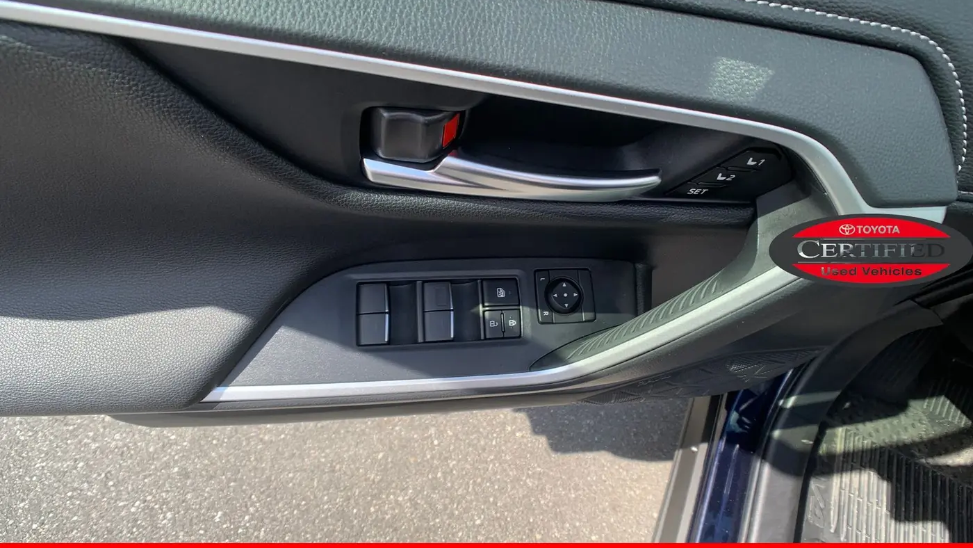 2025 Toyota RAV4 Hybrid Limited