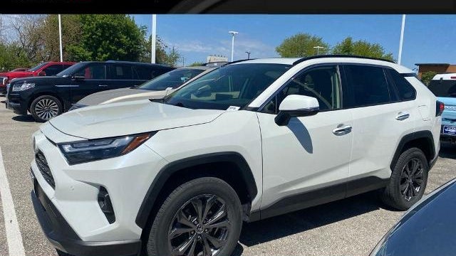 Preowned 2022 Toyota RAV4 Hybrid Limited for Sale