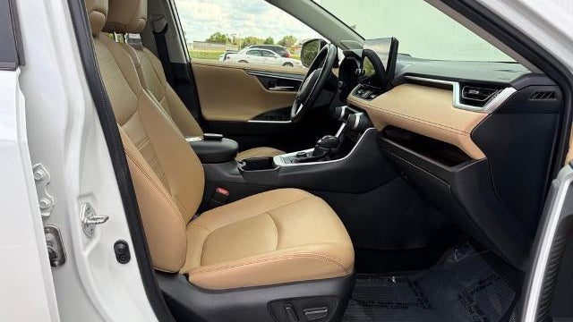 2023 Toyota RAV4 Hybrid Limited