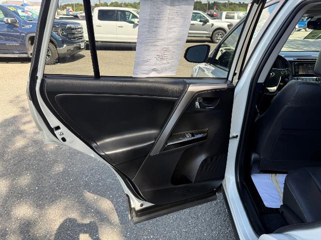 2018 Toyota RAV4 - $19,495