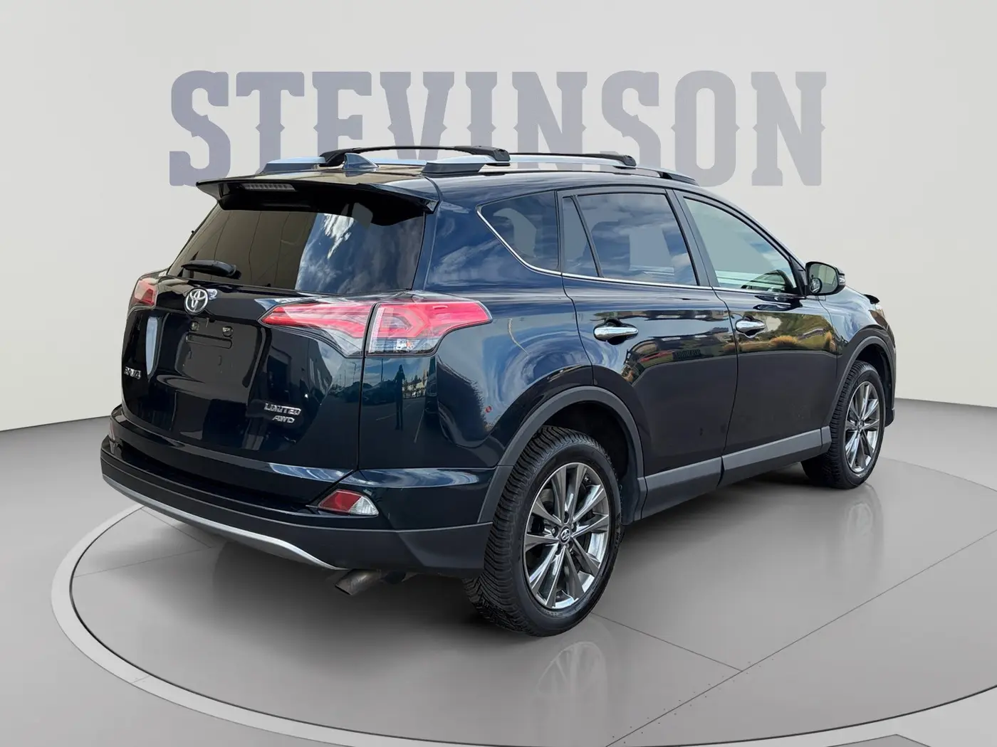2018 Toyota RAV4 - $17,100