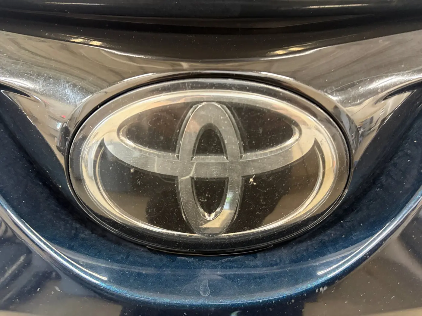 2018 Toyota RAV4 - $17,100