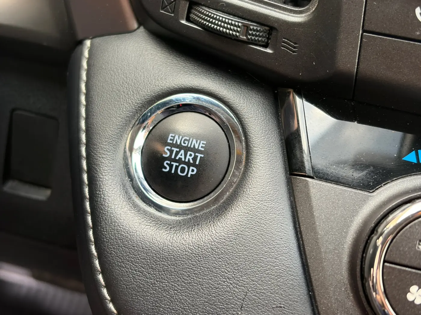 2018 Toyota RAV4 - $17,100