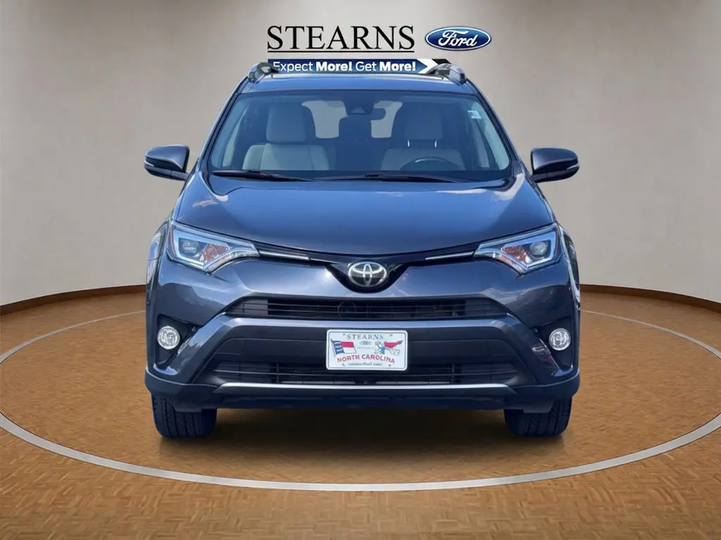 2018 Toyota RAV4 - $24,000