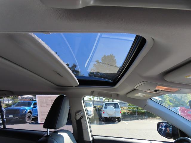 2016 Toyota RAV4 - $17,995