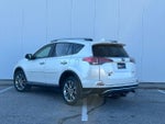 2017 RAV4 Thumbnail 3