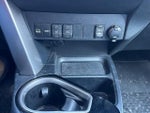 2017 RAV4 Thumbnail 32