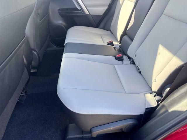 2016 Toyota RAV4 - $23,275