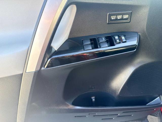 2016 Toyota RAV4 - $23,275