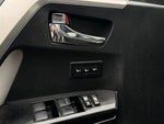 2017 RAV4 Hybrid Thumbnail 25
