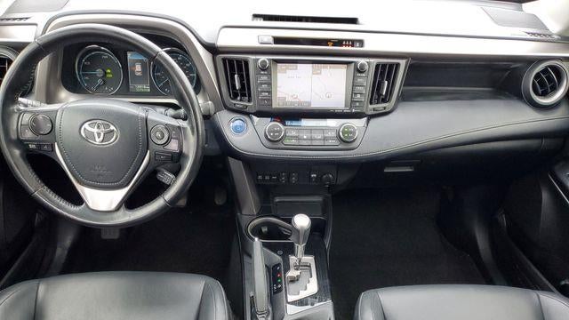 2017 Toyota RAV4 Hybrid Limited