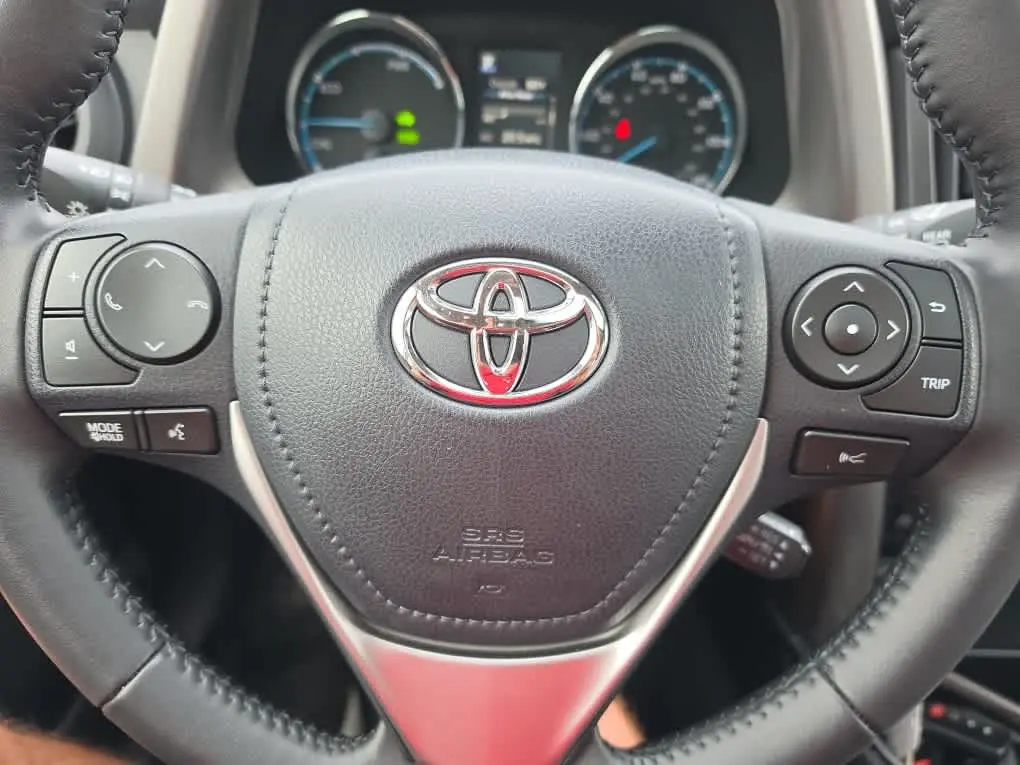 2018 Toyota RAV4 - $30,240