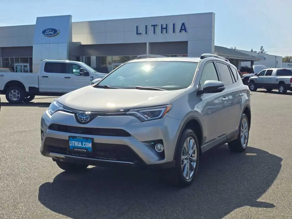 2018 Toyota RAV4 - $30,240