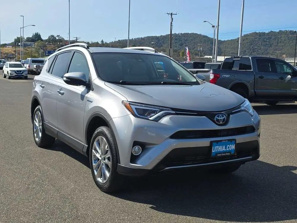 2018 Toyota RAV4 - $30,240