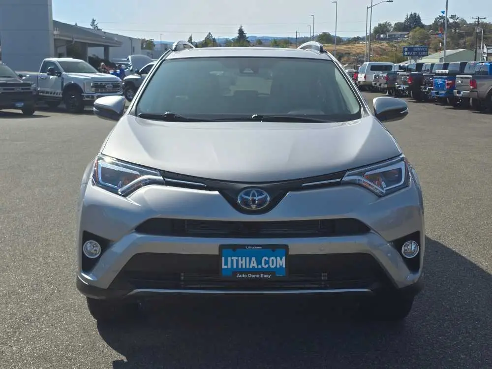 2018 Toyota RAV4 - $30,240