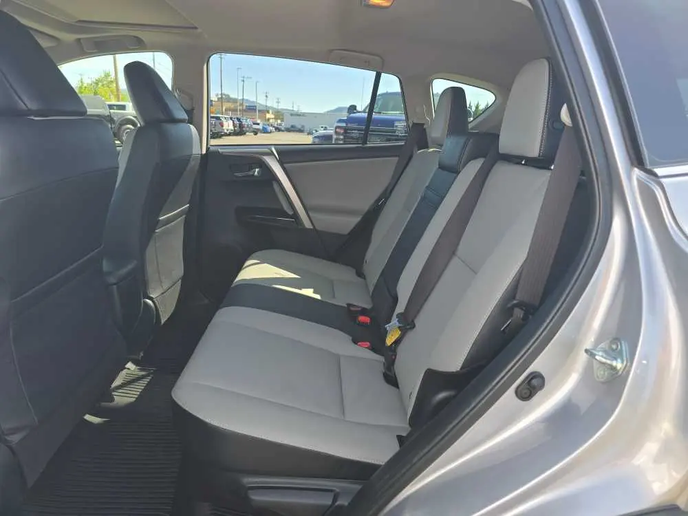 2018 Toyota RAV4 - $30,240