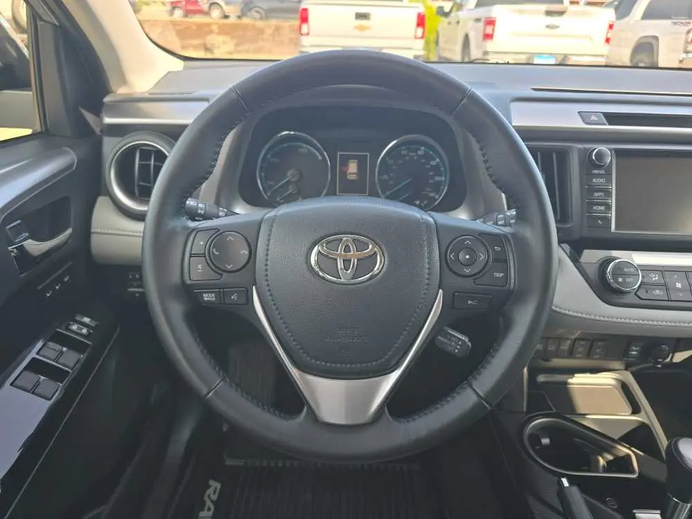 2018 Toyota RAV4 - $30,240