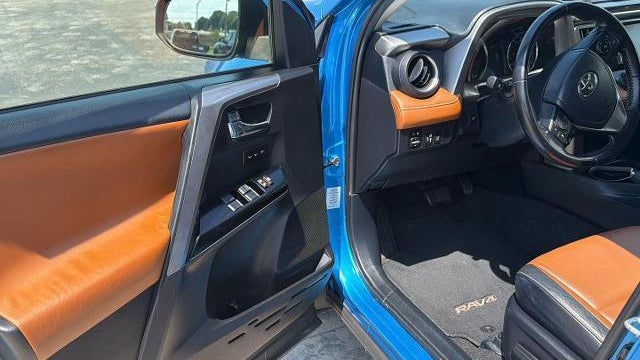 2016 Toyota RAV4 Hybrid Limited