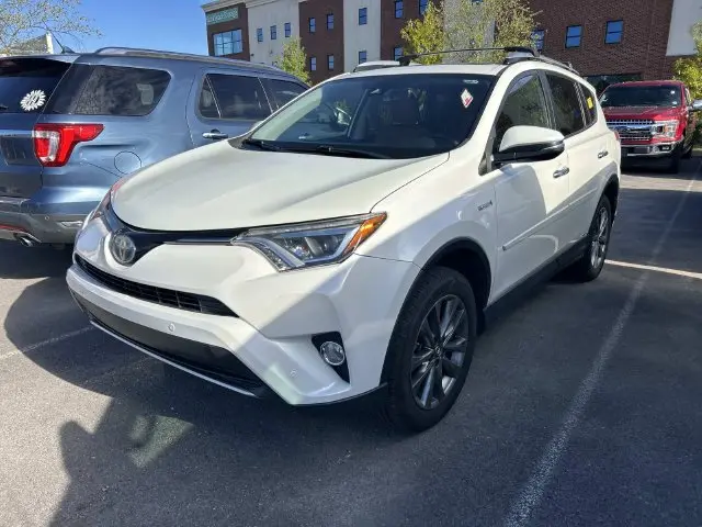 2017 Toyota RAV4 - $15,497