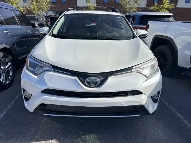 2017 Toyota RAV4 - $15,497